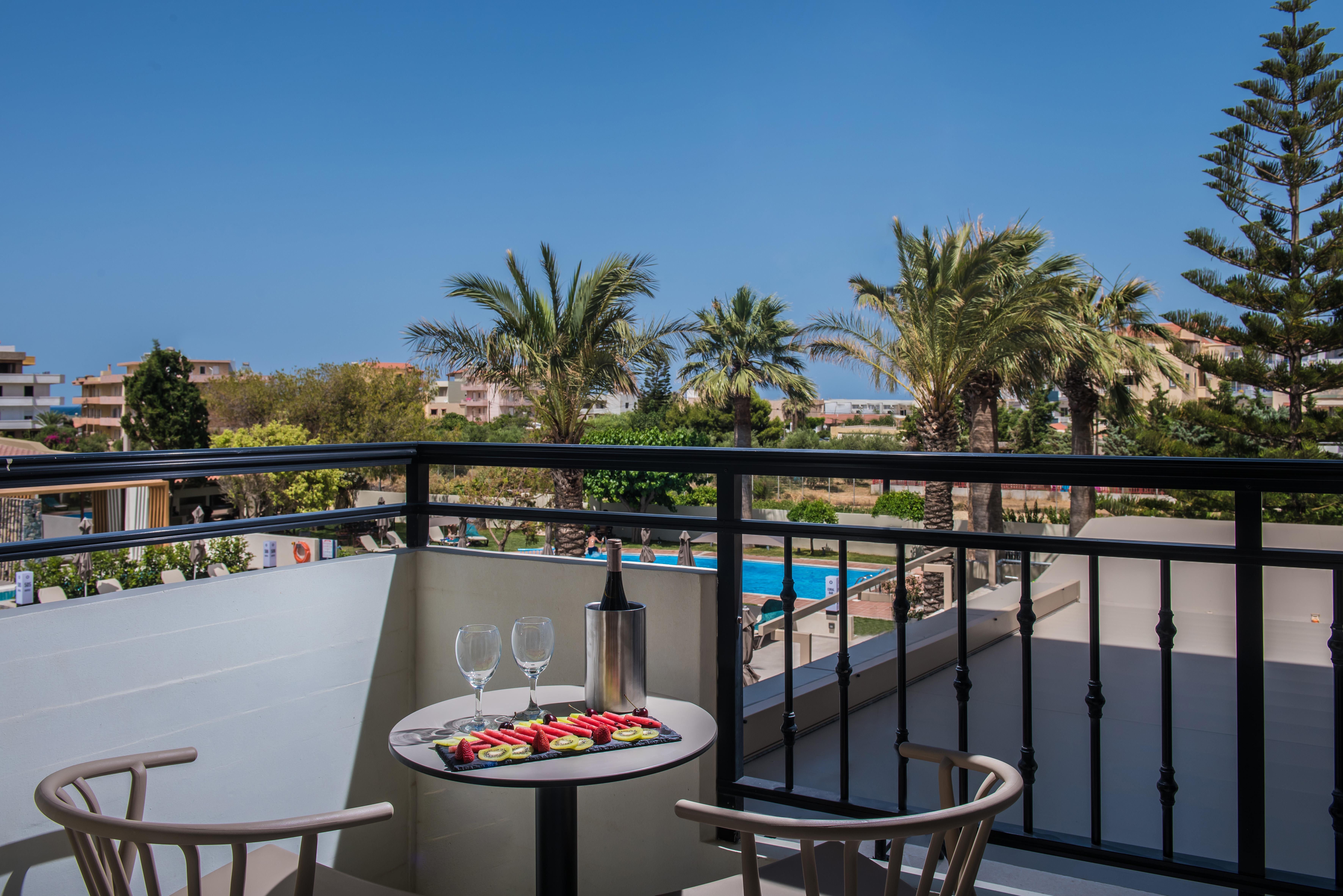 Petousis Hotel & Suites Αμουδάρα Εξωτερικό φωτογραφία